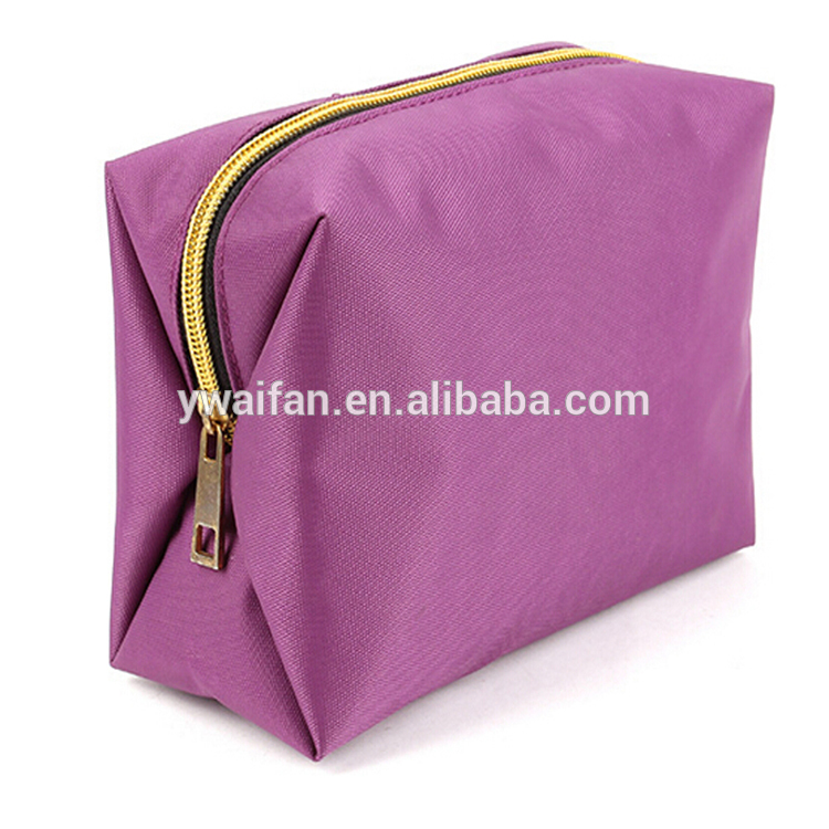 Wholesale Handy Cosmetic Pouch Clutch Makeup Bags Travel Nylon Cosmetic Bag