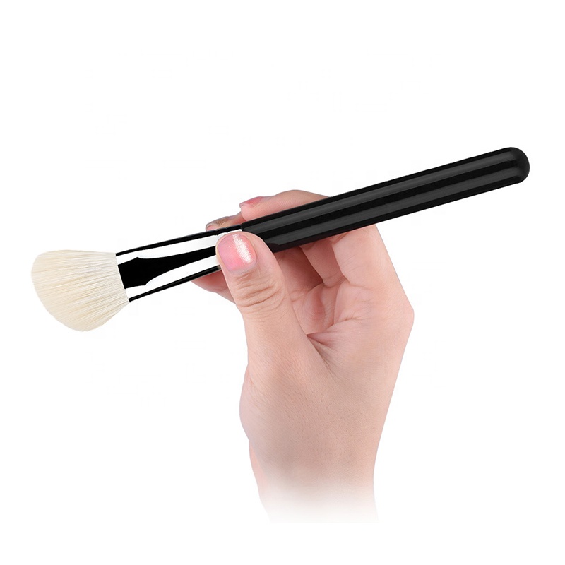 Cosmetic Blush Brush Manufacturer Hot Sell Blush Brush Angular Natural Hair Make Up Brush