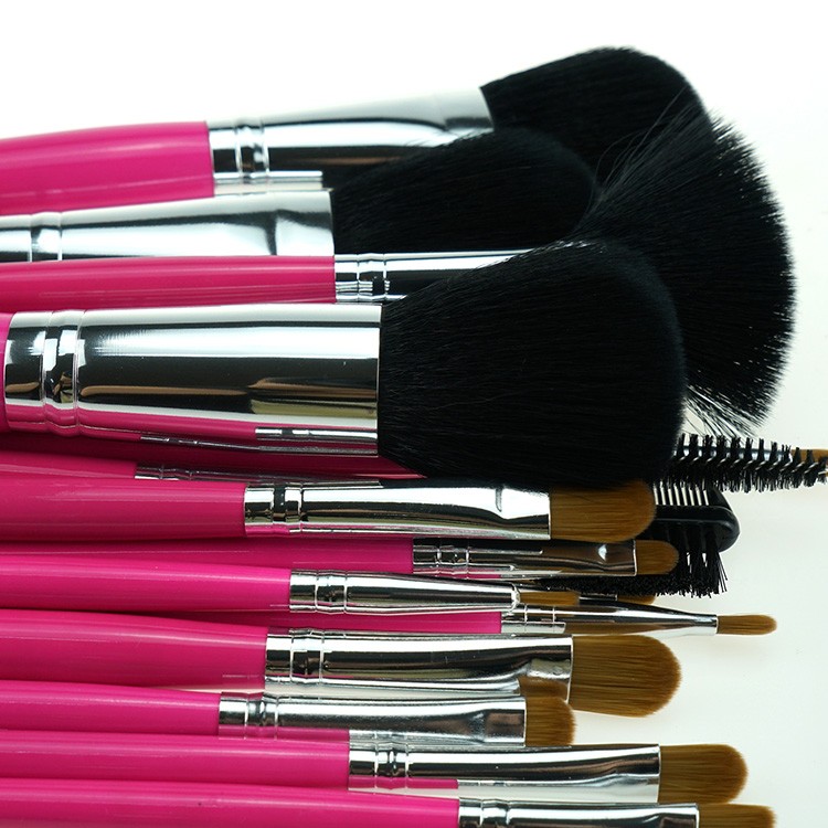 18Pieces hot pink wooden handle synthetic hair professional makeup brush set portable cosmetic bag