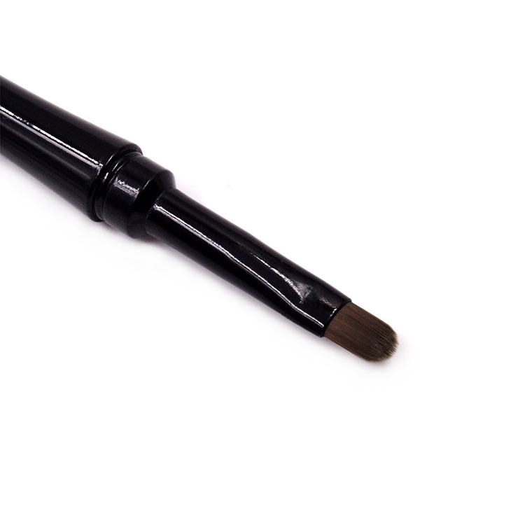 OEM / ODM Portable Double Sided Hair Makeup Lips Brush Makeup Cosmetic Lipstick Brush
