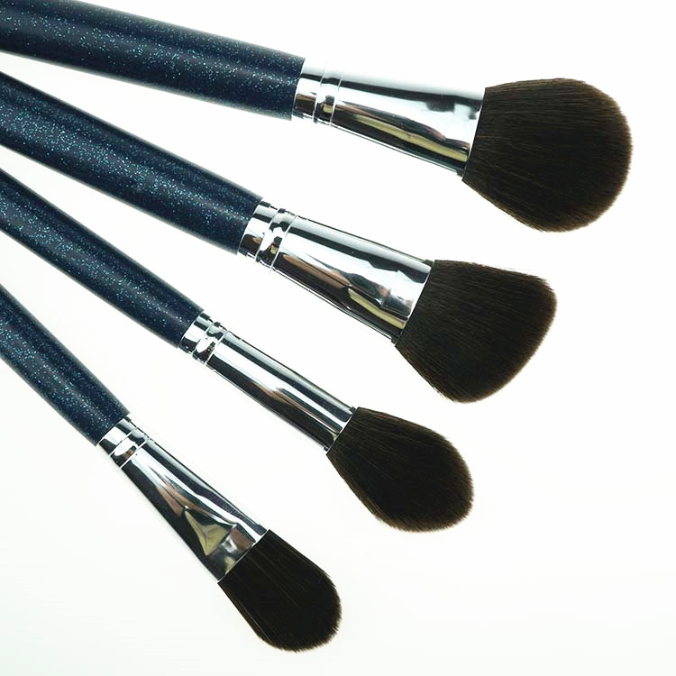 15 Pcs Premium Synthetic Cosmetic Brushes, Foundation Blush Power Eye Shadow Make Up Brushes