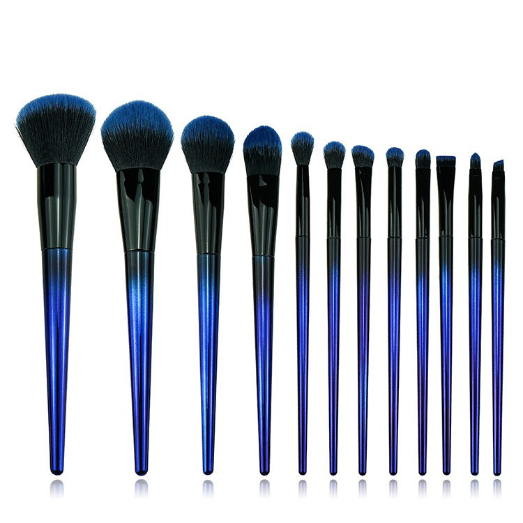 China makeup suppliers high quality synthetic hair plastic handle 12pcs cosmetic brush set