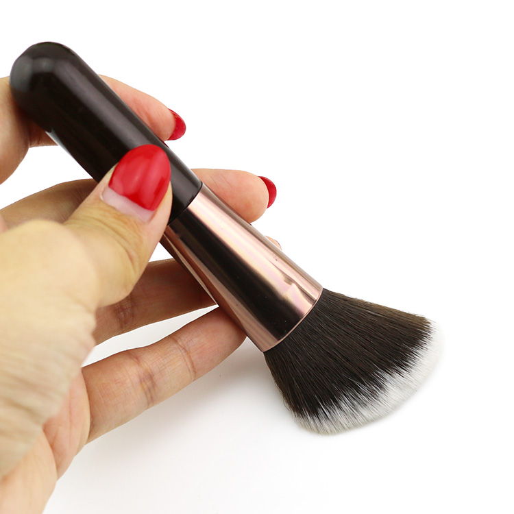 High Quality Black Angled Single Powder Blusher Brush for Makeup