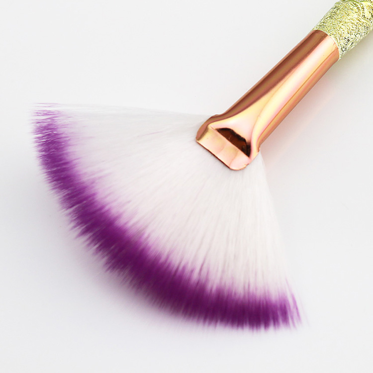 Disposable Cosmetic Makeup Mermaid Highlighter Face Fan Brush