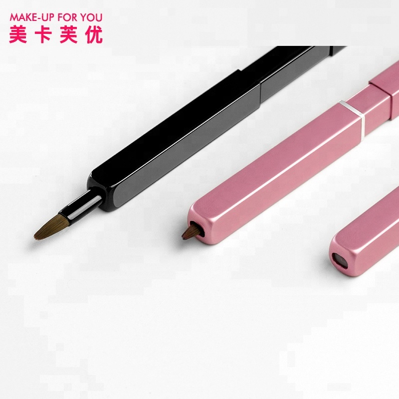 New Design Portable Retractable Lip Brush for Lipstick Lip Gloss Liner Brush Nylon Hair Makeup Brush