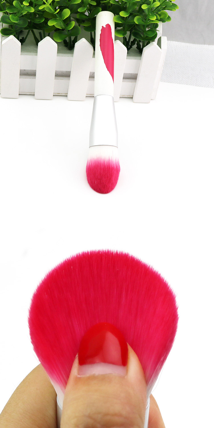 Factory OEM White Tapered Metal Handle Foundation Private Label Makeup Brush