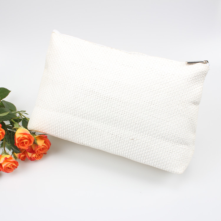 Portable Makeup Organizer Bag Cosmetic Purse Storage Organizer Bag Straw Clutch Bag