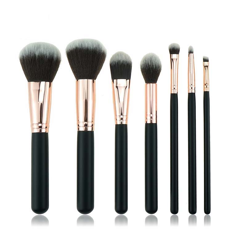 7Pcs Kabuki Makeup Brush Set Black Foundation Brush Makeup