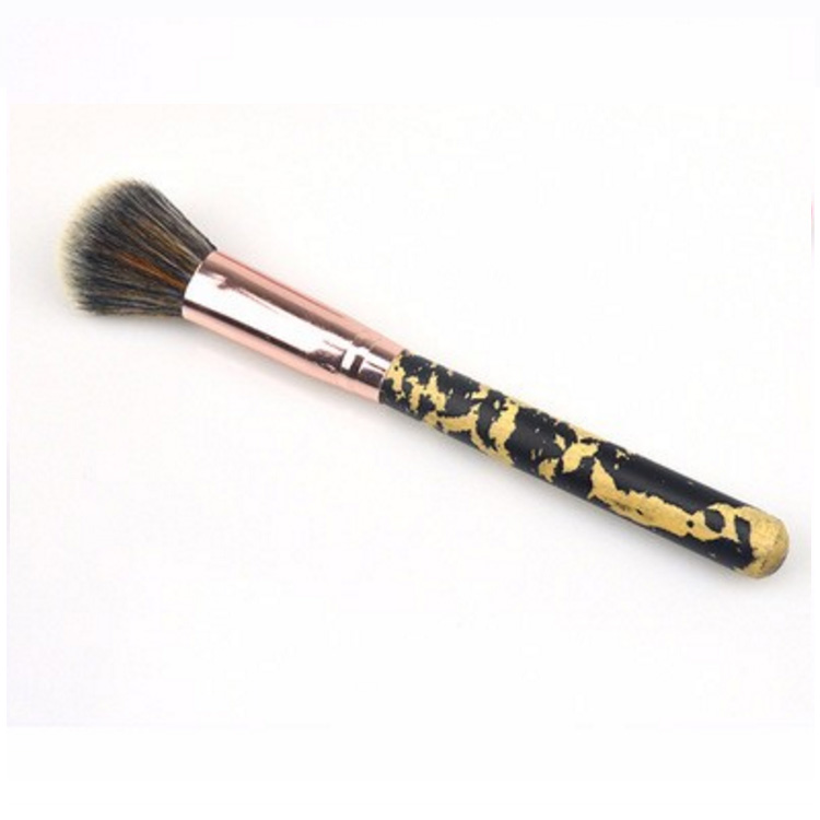 Customized Long Handle Facial Powder Brush with Soft Synthetic Hair