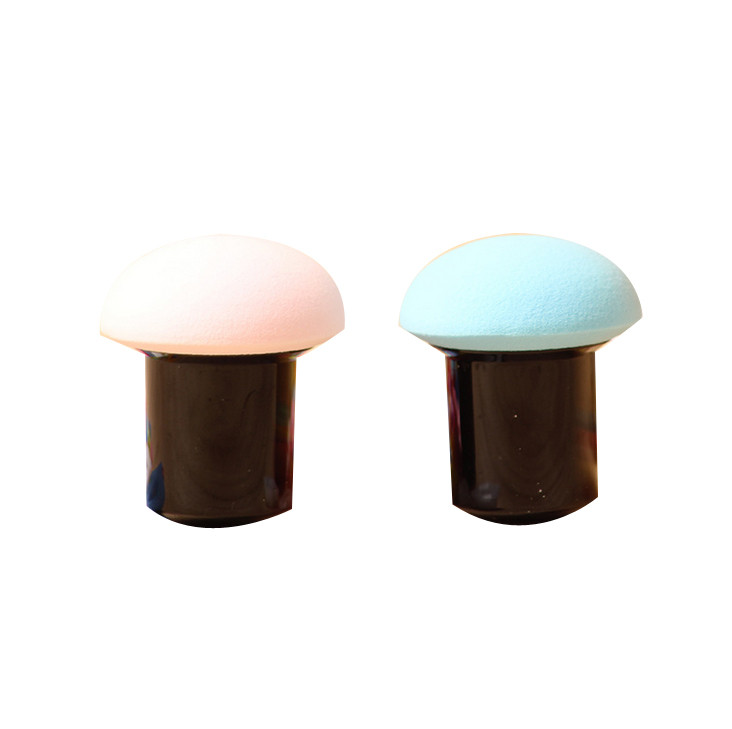 New Softest Makeup Sponge Blender Vegan With Plastic Handle Easy To Use mushroom shape Custom Logo