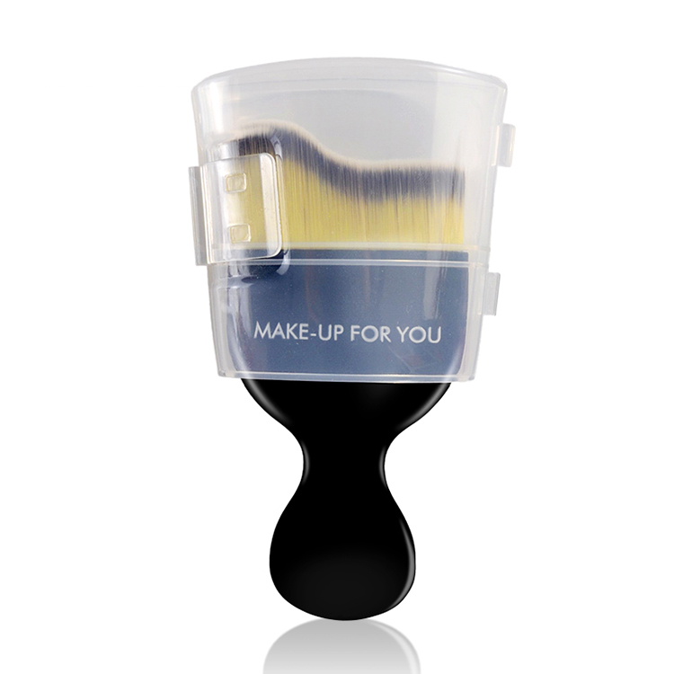 Travel Face Brush makeup brush with plastic cove Curved Korea Makeup Foundation Brush