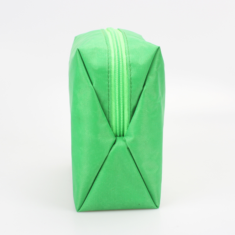 Green Polyester Cosmetic Pouch Clutch Makeup Bag For Women Makeup Bag