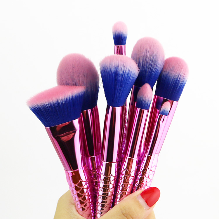 Low MOQ 2018 New Mermaid Cosmetic Brush for Makeup
