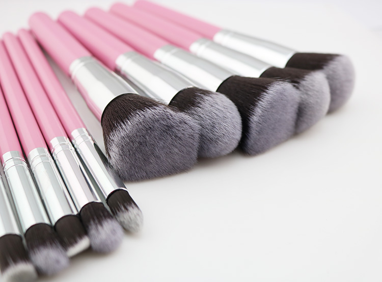 10 pcs Big Pink Kabuki Vegan Makeup Brush Set
