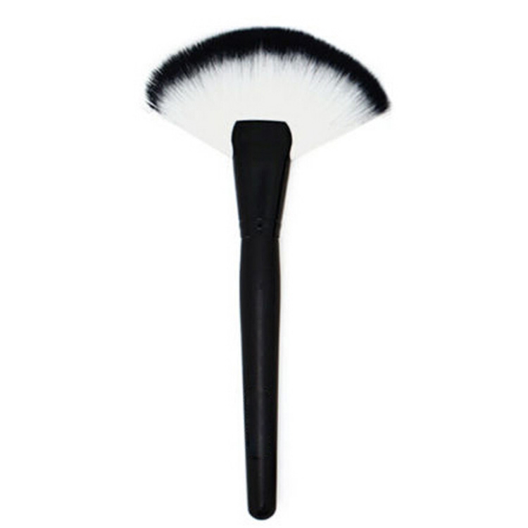 Amazon Hot Sale Big Single Wooden Facial Fan Brush Makeup Cosmetic