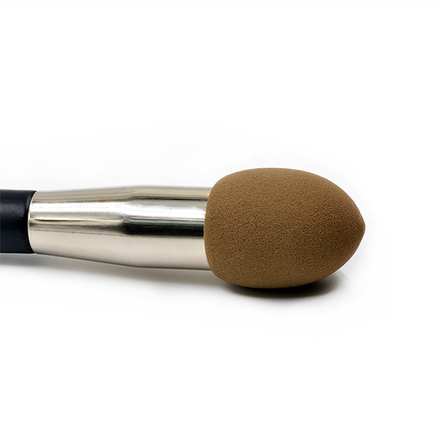 Double Sided Synthetic Hair Liquid Foundation Makeup Brush With Makeup Sponge