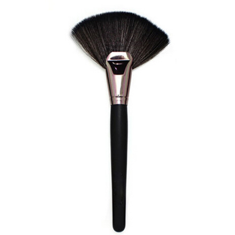 Amazon Hot Sale Big Single Wooden Facial Fan Brush Makeup Cosmetic