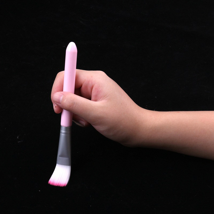 Hot Selling Wood Handle Mask Brush Facial Foundation Applicator Mask Brush