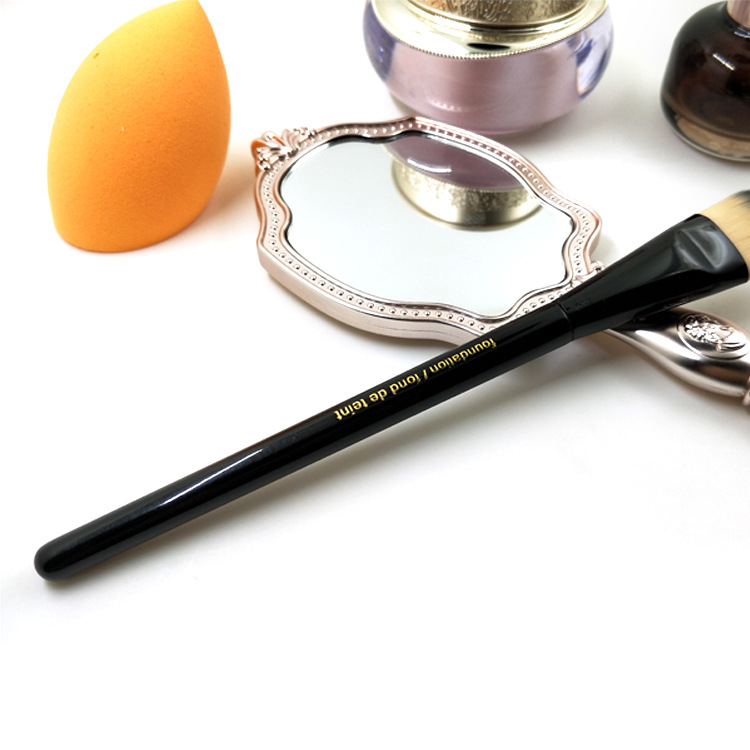 Private Label Black mask brush OEM ODM Long Handle 18cm Foundation Makeup Brush