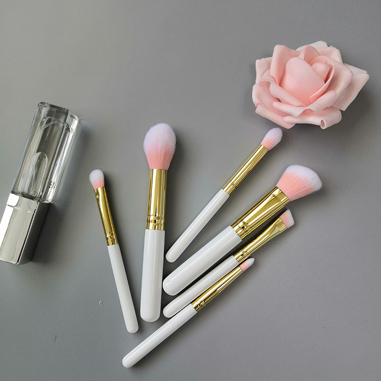 White handle 6pcs custom vegan make up brushes kit with lipstick travel box