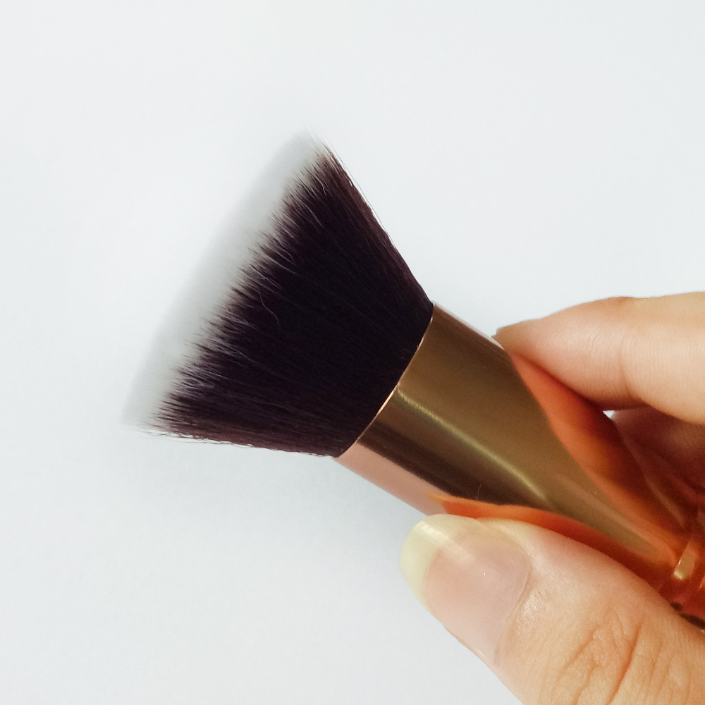 Amazon Best seller Foundation Makeup brush Flat Top Kabuki Brush for Face