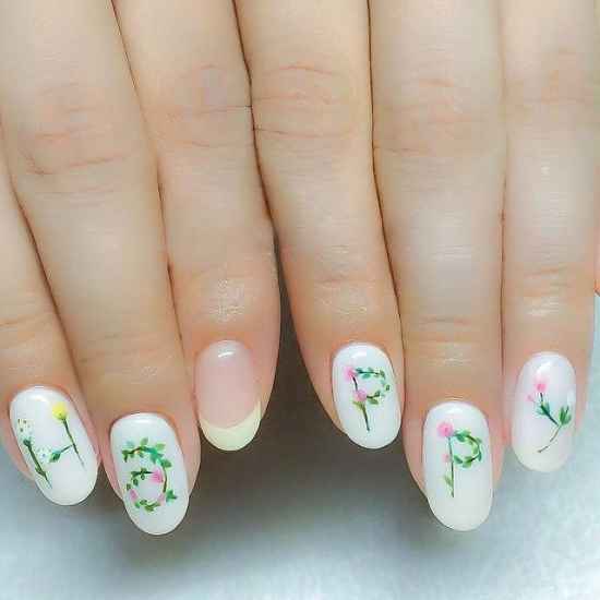 Colored glaze picture green gradient color flower pattern is coming