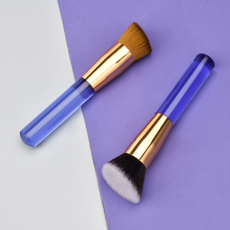 High quality oblique head foundation makeup brush plastic handle wool fiber vegan makeup foundation brush